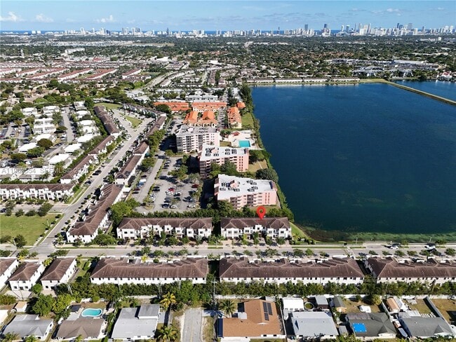 Building Photo - 244 NE 210th Way