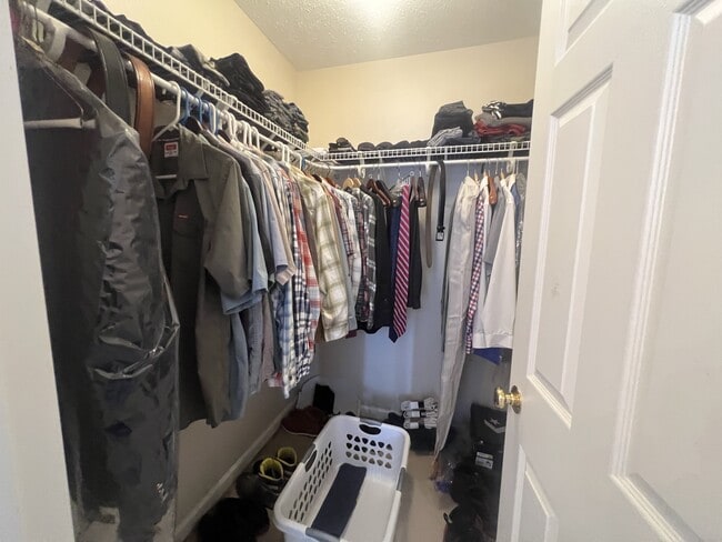 Building Photo - 1460 Bergamont St