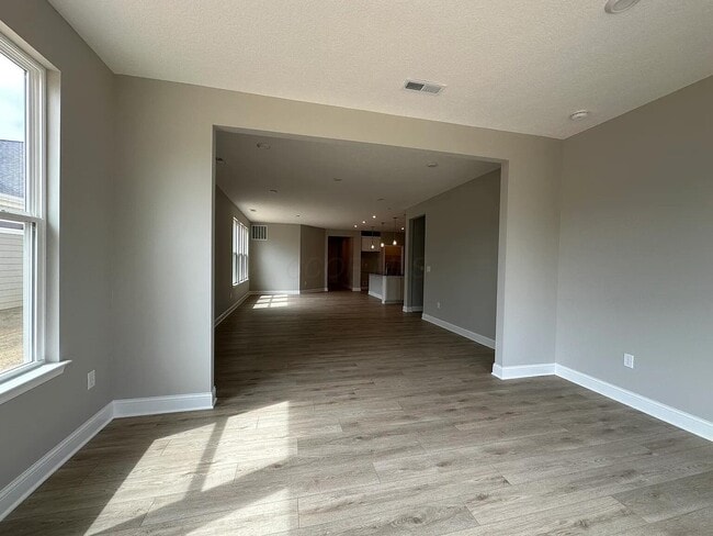 Building Photo - 1254 Fairstone Dr