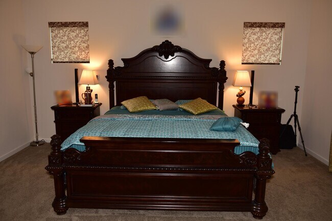 Building Photo - 19812 37th Dr SE