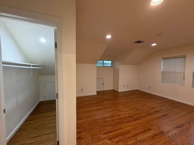 Building Photo - 1630Lynd