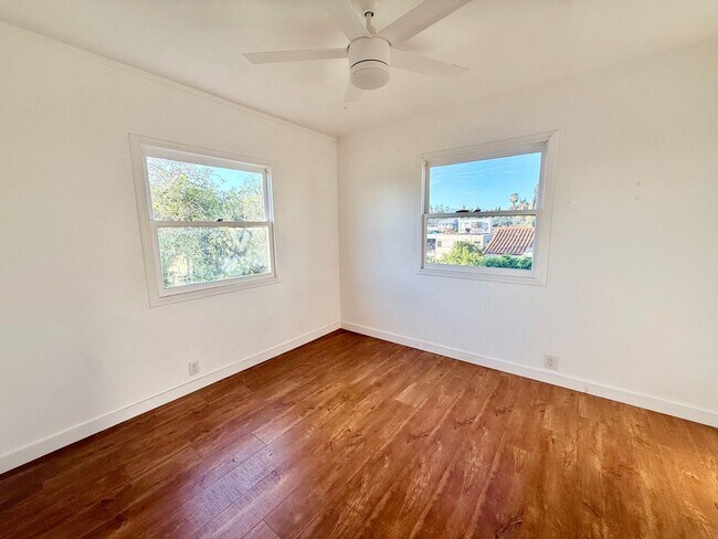 Building Photo - 1343 Quintero St