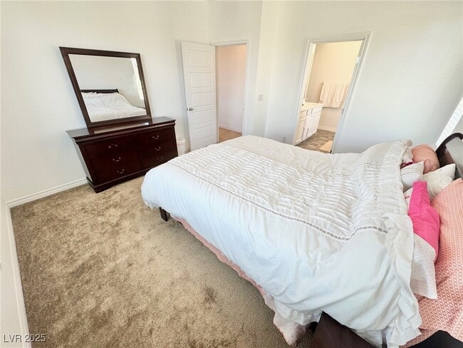 Building Photo - 20 Barbara Ln