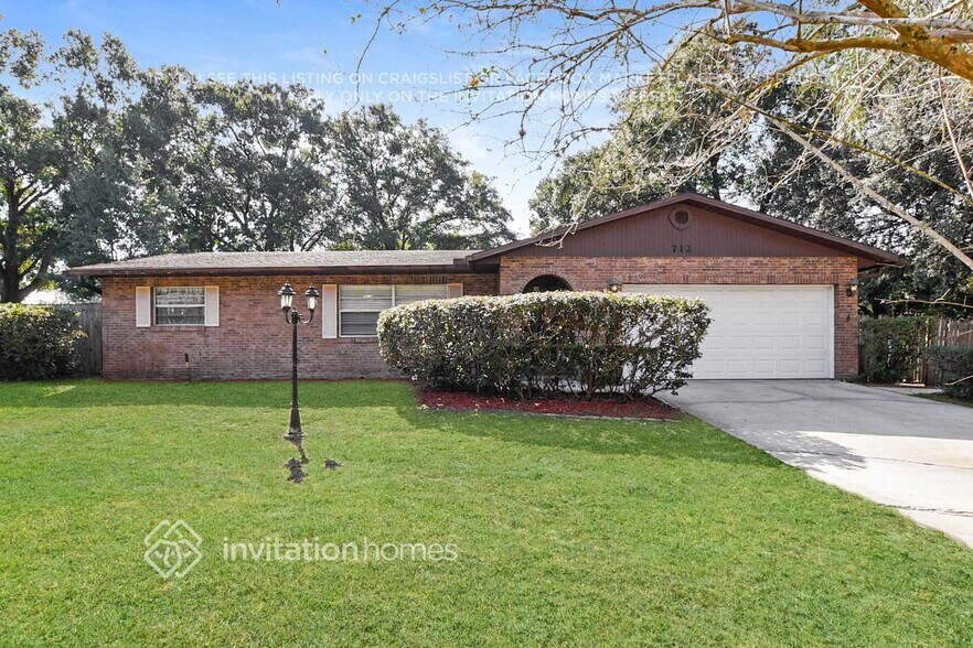 Primary Photo - 712 Vassar Rd