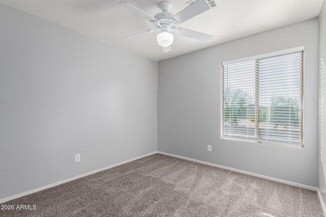 Building Photo - 11023 W Loma Ln