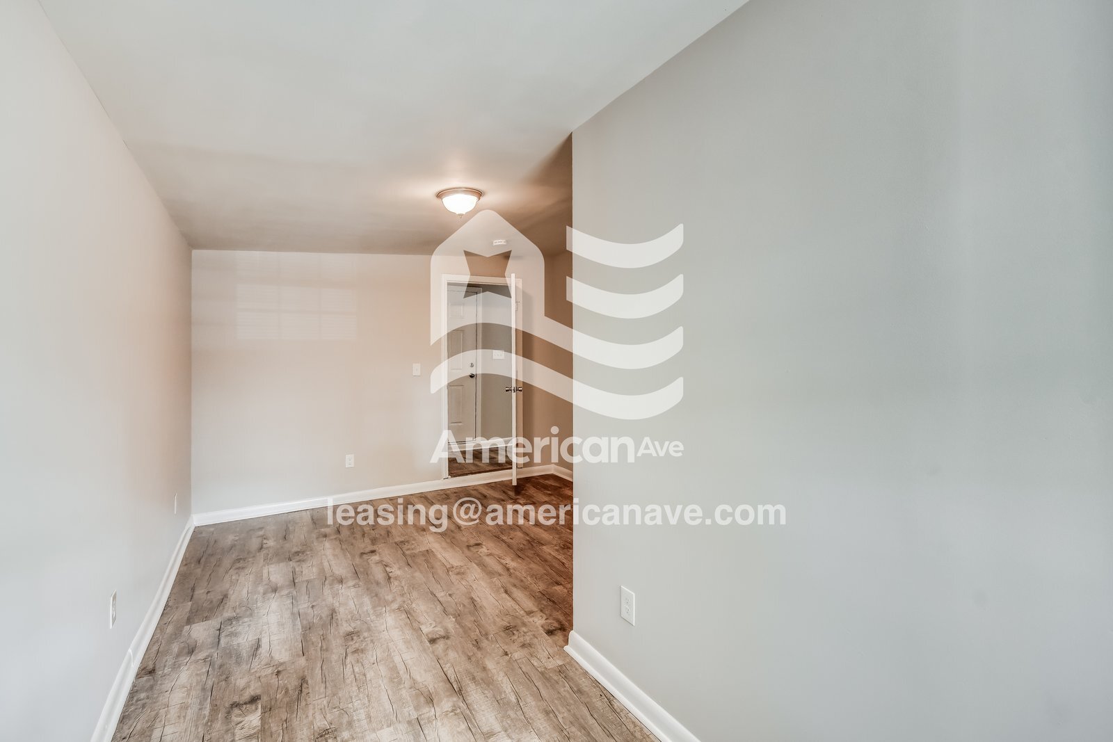 Building Photo - 232 Meadowdale Ave