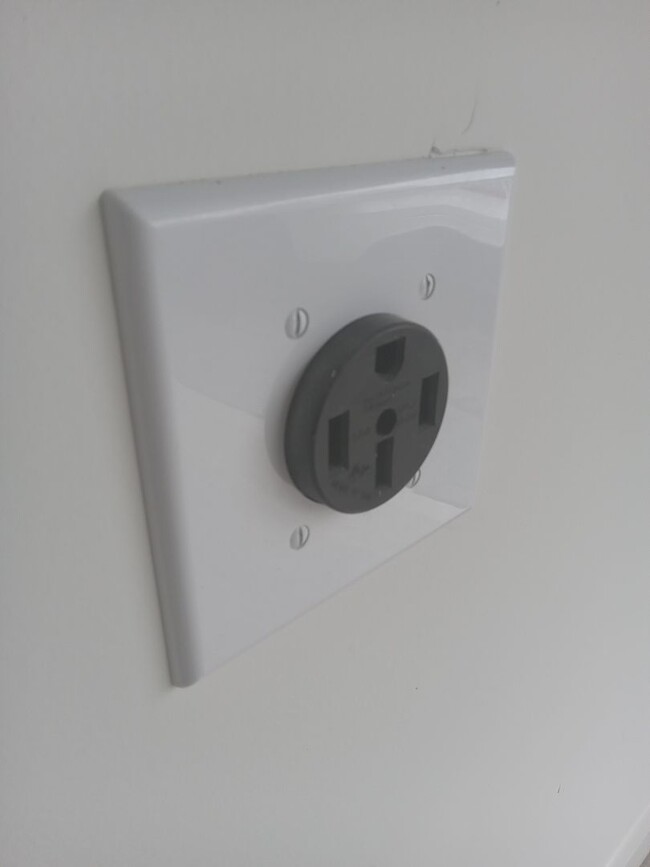 Building Photo - For Rent – Modern, Eco-Friendly Smart Home in Durham, NC