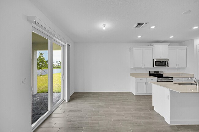 Building Photo - 3581 Angler Dr