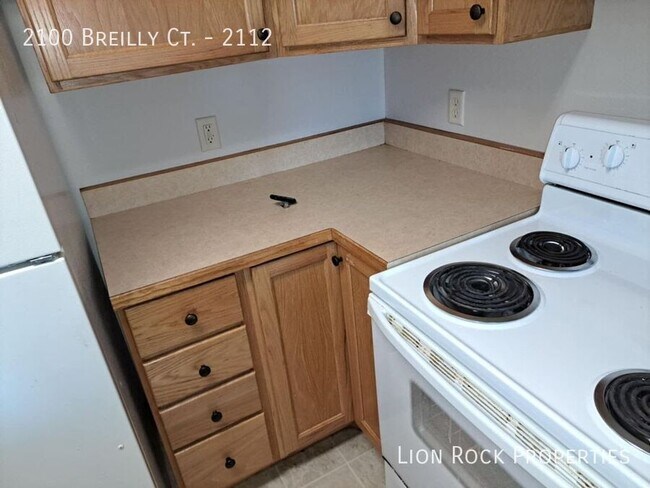 Building Photo - 2100 Breilly Ct