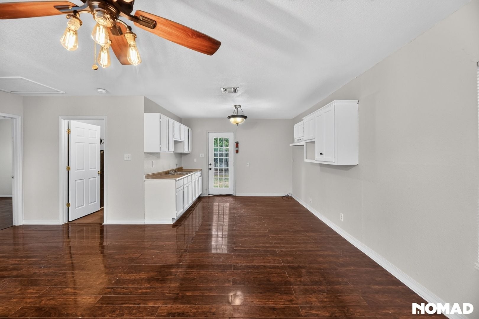 Building Photo - 1534 Mardell St