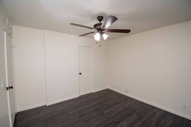 Building Photo - 3744 Pershing Ave