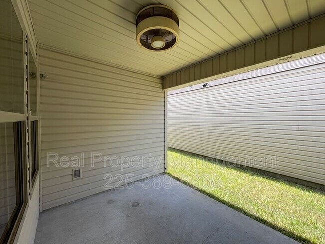 Building Photo - 957 Sedona Pines Dr
