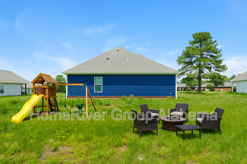 Building Photo - 358 Shady Ln
