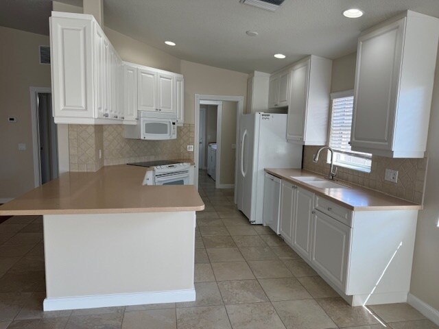 Building Photo - 11629 Garessio Ln