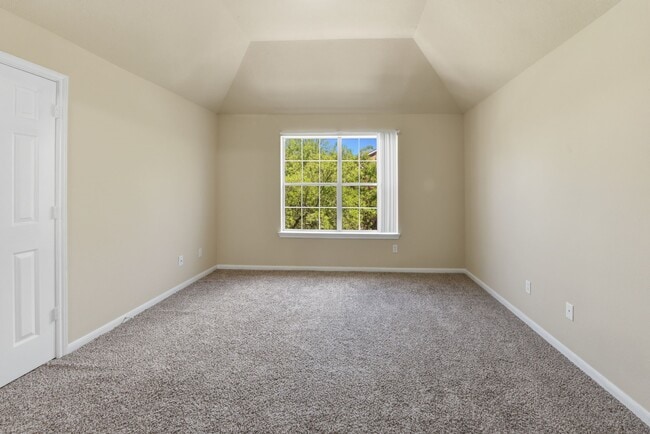 Building Photo - 5227 Brinkman Ct