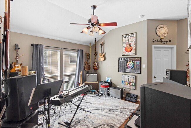Building Photo - 2513 Kimberly Dawn Dr