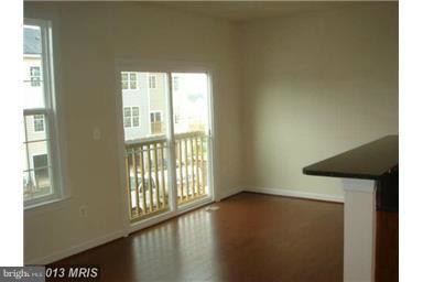 Building Photo - 1709 Taymount Terrace NE