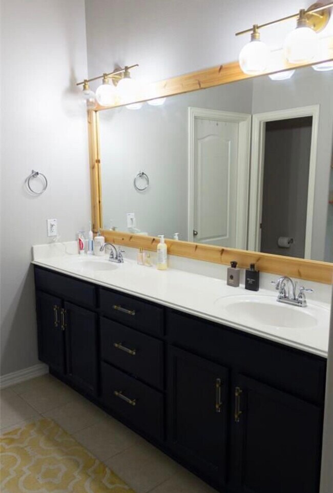 Building Photo - 9515 Arrowhead Terrace Ln