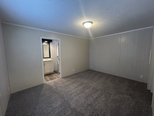 Building Photo - 139 Texas