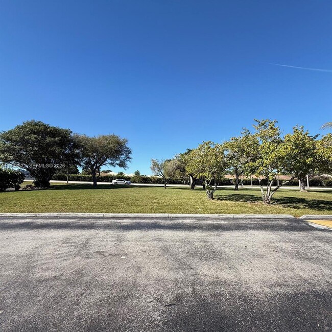 Building Photo - 12144 SW 110th St Cir W