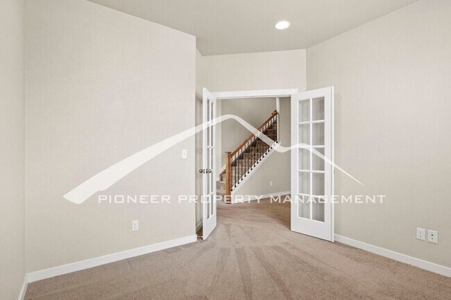 Building Photo - 3112 Bursa Dr