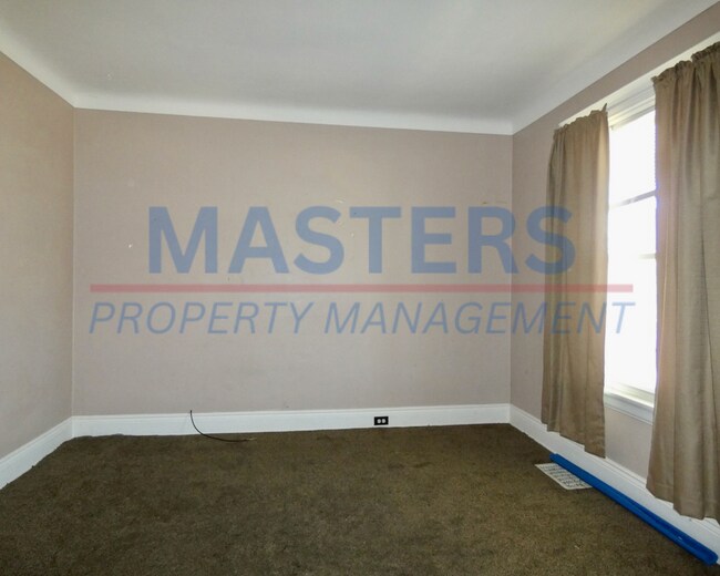 Building Photo - Beautiful Toledo 3 Bed House