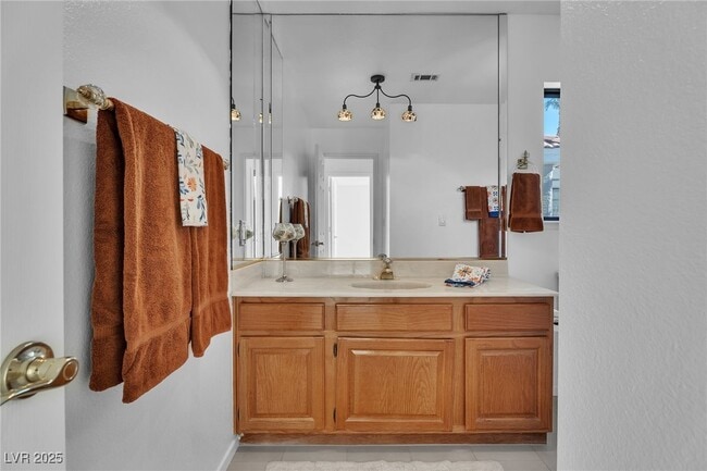 Building Photo - 8744 Captains Pl