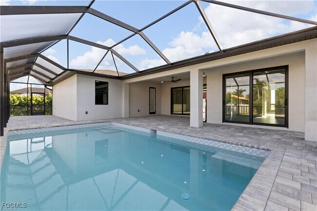 Building Photo - 3311 Surfside Blvd