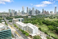 Building Photo - 210 Lee Barton Dr