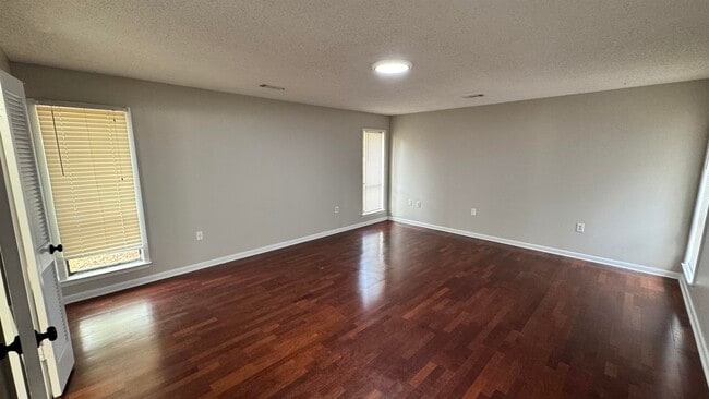 Building Photo - 2302 Hawksmoor Pl