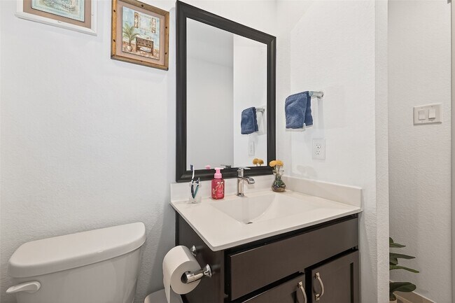 Building Photo - 29422 Paytons Park Ct