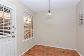 Building Photo - 1231 Dallas Dr