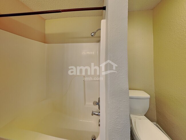 Building Photo - 1783 Blue Lake Dr