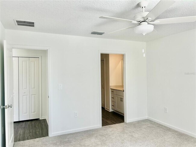 Building Photo - 1112 NW 48th Terrace