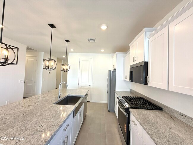 Building Photo - 17346 W Eva St