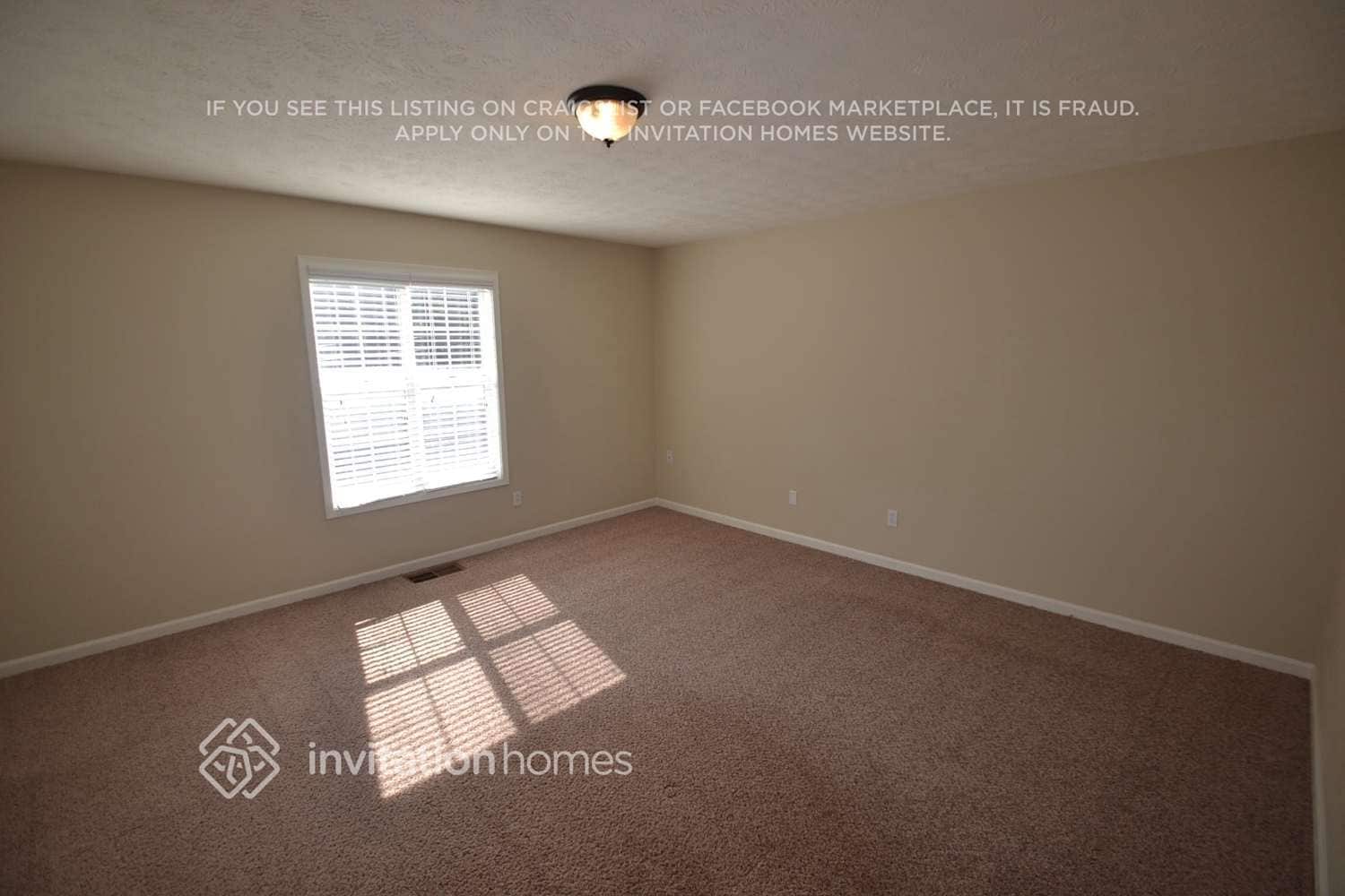 Building Photo - 1310 Creekwood Cove