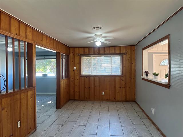 Building Photo - 810 Poleman Rd