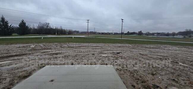 Building Photo - 8792 Elmont Cv