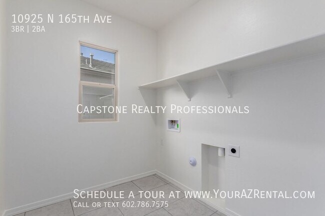 Building Photo - 10925 N 165th Ave