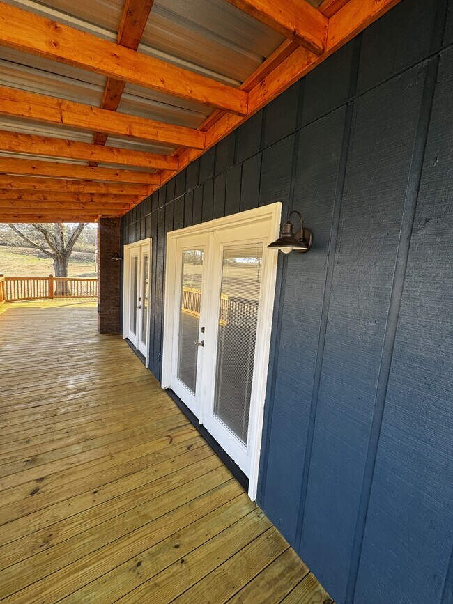 Building Photo - 4081 Greensboro Hwy