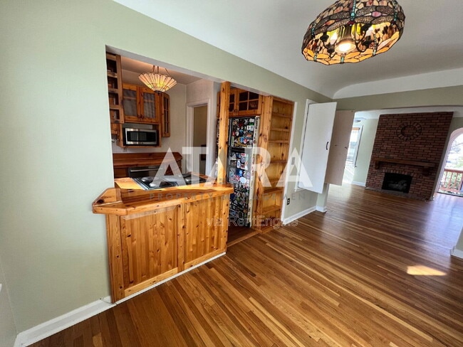 Building Photo - 2959 S 600 E