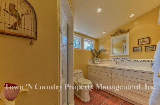 Building Photo - Spacious San Benancio Estate on Over 1 Acre with Workshop, RV Parking & Pasture Area