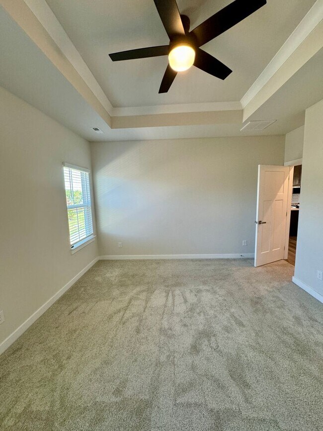 Building Photo - Beautiful, 3BR/3BA, Ranch with Bonus Room in Harrisburg