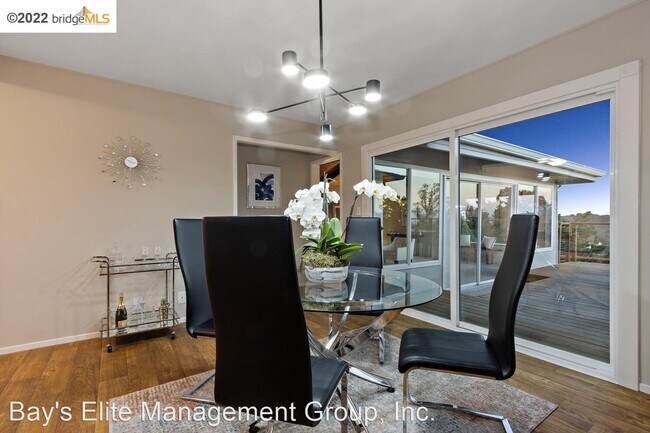 Building Photo - 3 br, 2 bath House - 4200 Aberfoil Ave