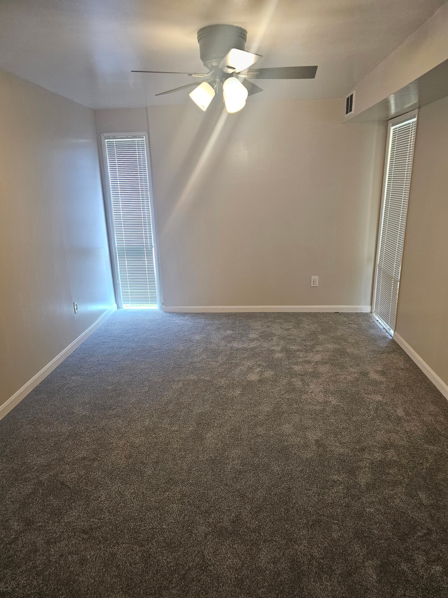 Building Photo - 7179 Donnell Pl