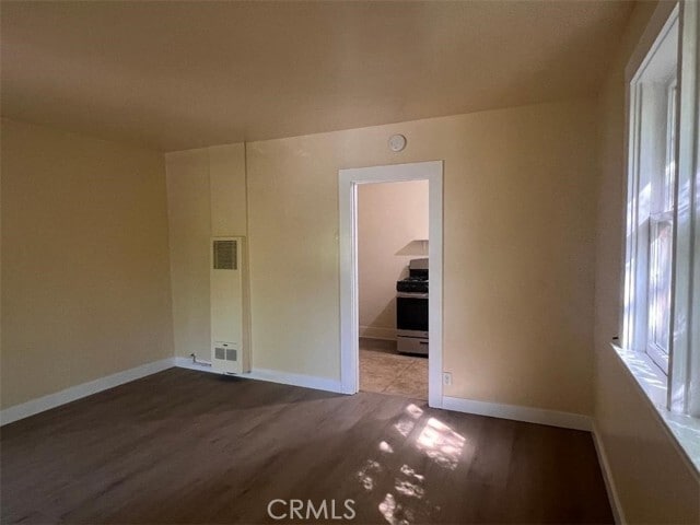 Building Photo - 136 N Bonnie Ave