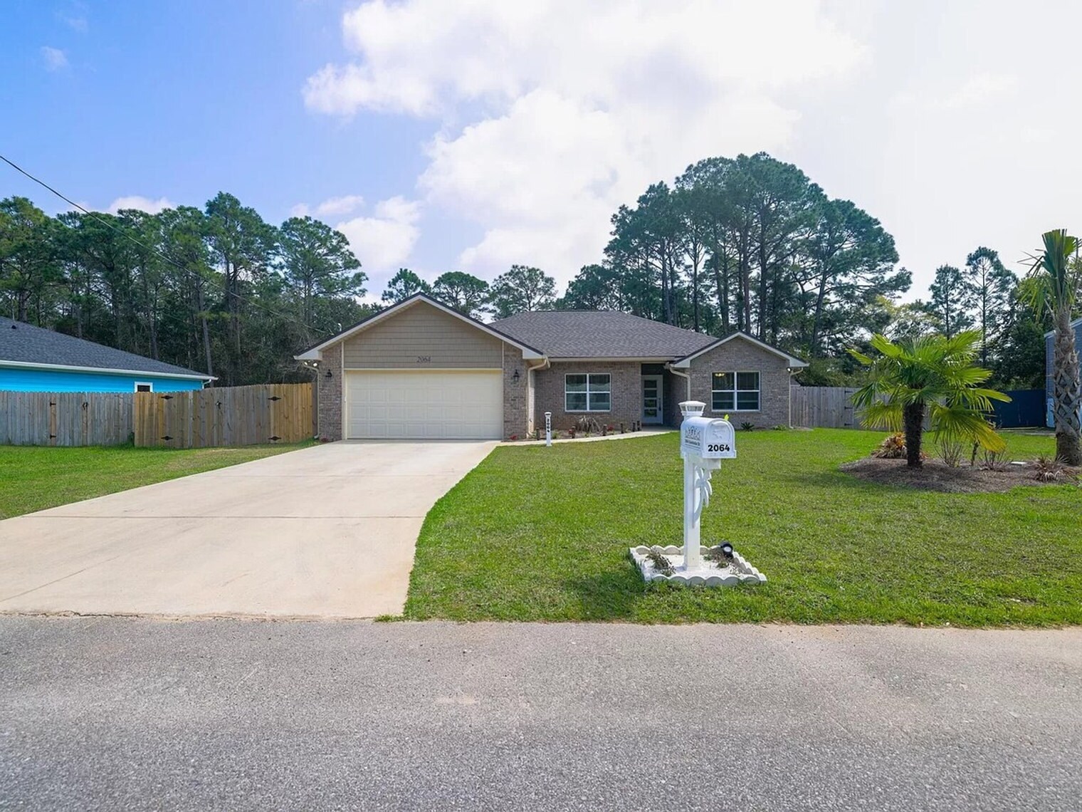 Building Photo - 2064 Constitution Dr