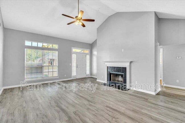 Building Photo - 3 Throgs Neck Way