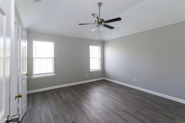 Building Photo - 5414 Maiden Grass Dr