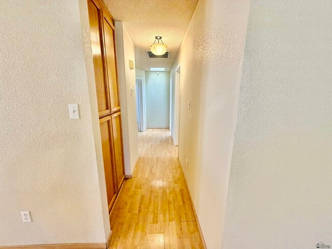 Building Photo - 2783 W 29th Ln